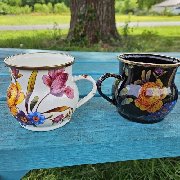 Mackenzie Childs Variety Flower Market Mug Set - Picture 10 of 13